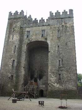 Bunratty Castle